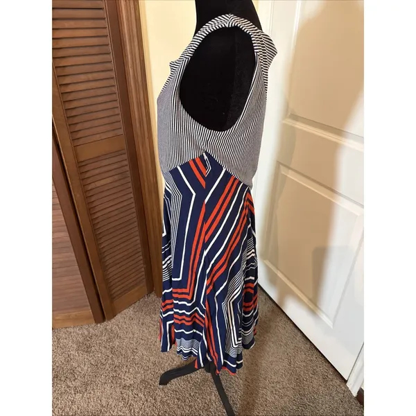 Maeve Anthropologie Cameron Striped Blue White Asymmetrical Swing Dress Size M - Image 2