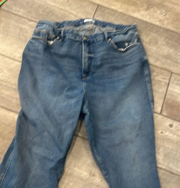 Good American Classic Blue Jeans - Image 6