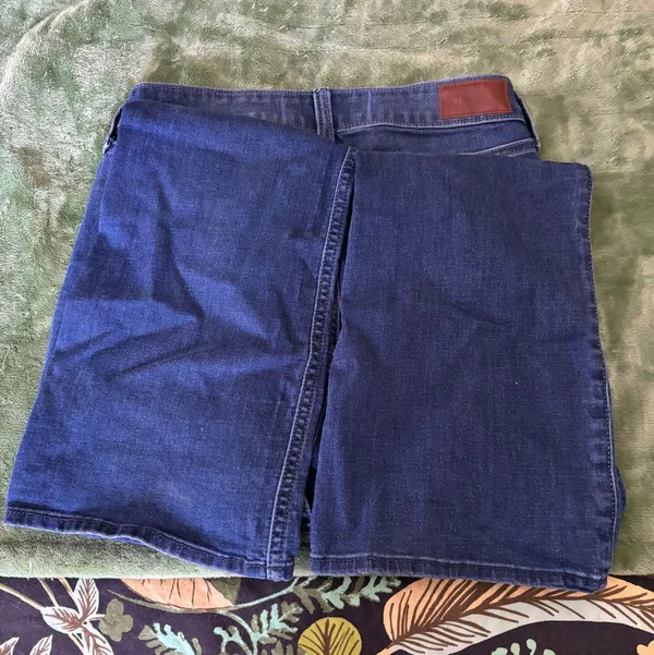 Hollister Jeans - Image 3