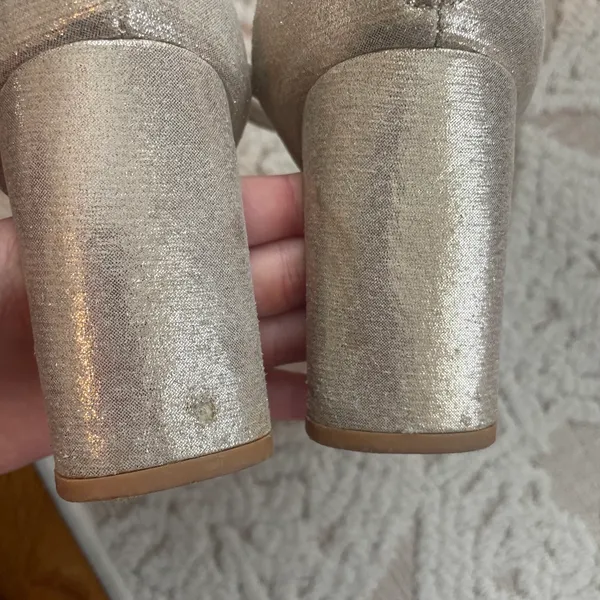Jellypop Gold heels - Image 5