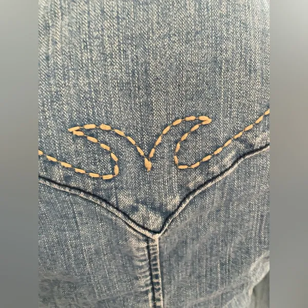 Vintage y2k boho coastal cowgirl Light Blue Jean Jacket size M - Image 7