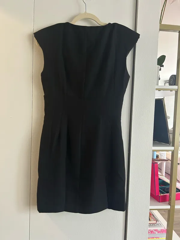 Saturday Club Wide Shoulder Dress - Image 4