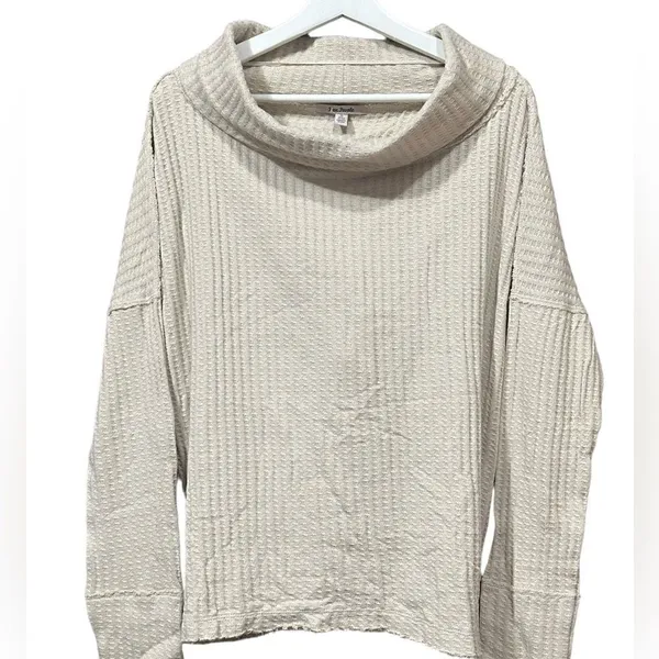Free People Stone Cold Juicy Long Sleeve Waffle Cowl Neck Size Medium - Image 2