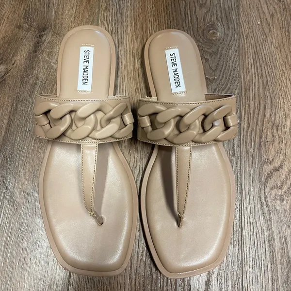 BRAND NEW Steve Madden Ariellah Sandals - Image 4
