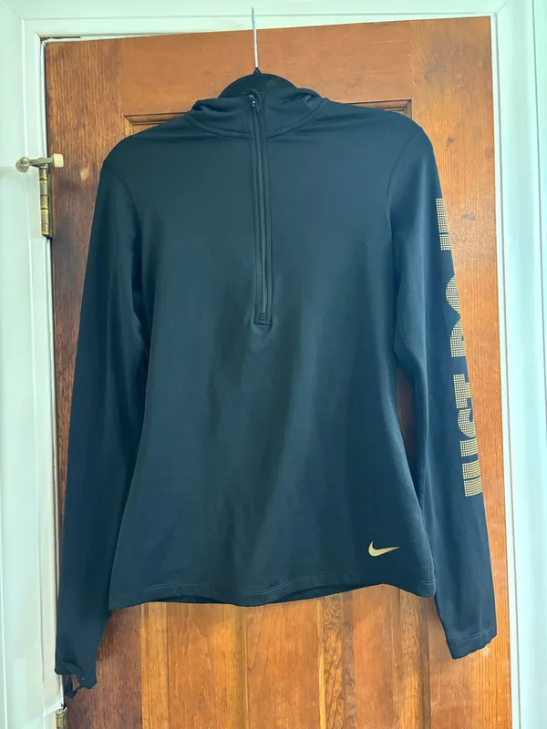 Nike Black Zip Up Long Sleeve - Image 2