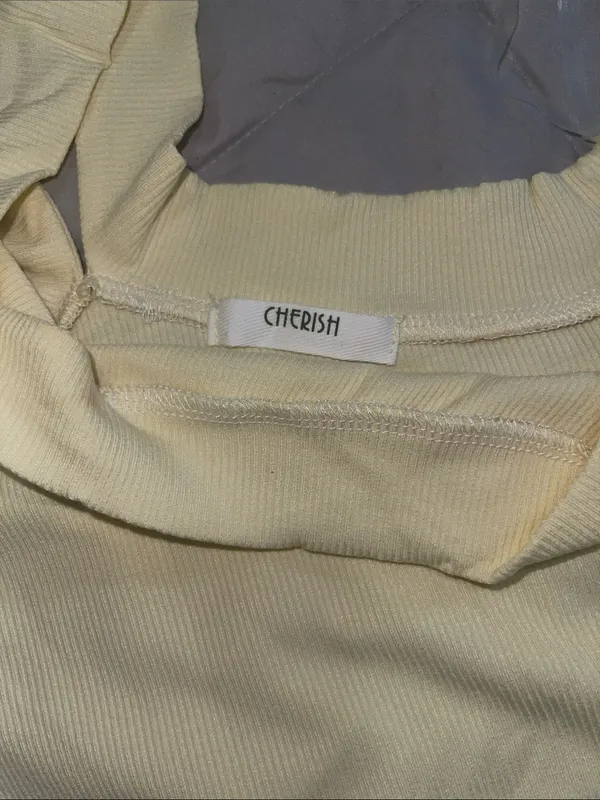 Cherish Ribbed Knit Short Sleeve Cold Shoulder Top Pale Yellow Medium - Image 3