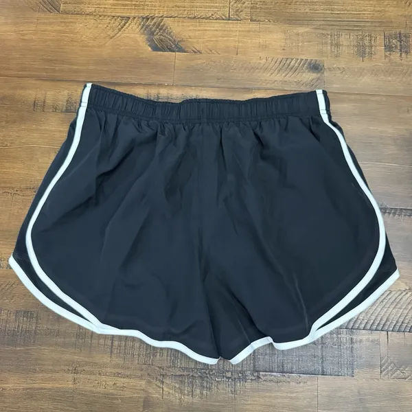 Nike Women's Black White Purdue Boilermakers College Athletic‎ Shorts Size Large - Image 2