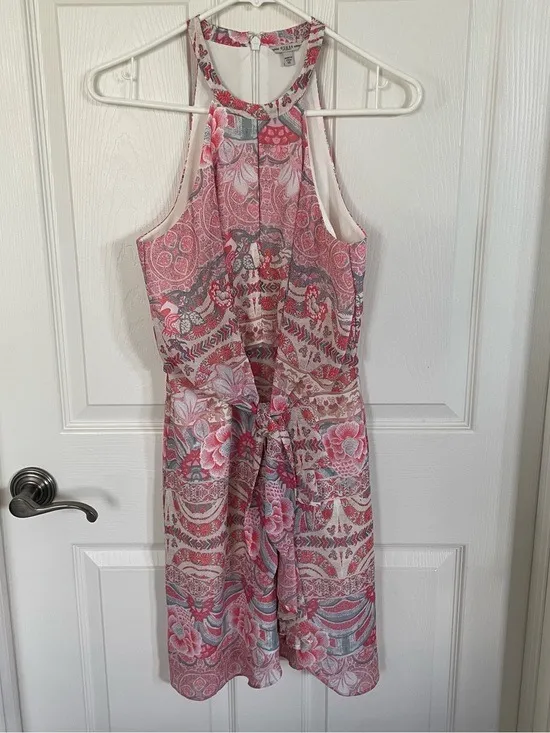 Guess Spring Floral Themed Apron Neckline Mid Length Dress size XS - Image 2