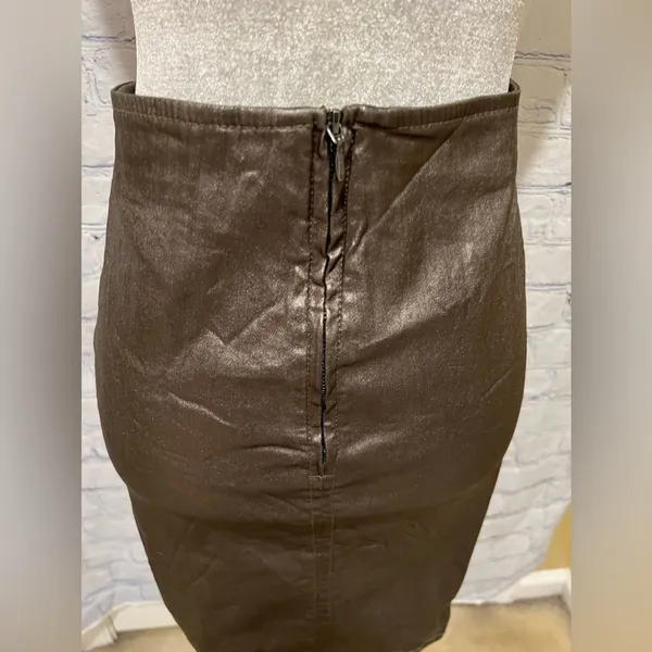 Zara Metallic Faux Leather Skirt With Stretch Size Small - Image 5