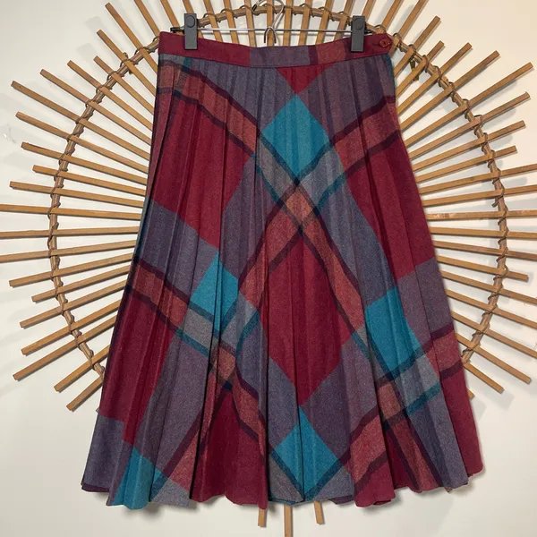 VTG Plaid Pleated Wool Skirt Midi Skirt Red Multi 60’s-70’s Union Made Academia - Image 2