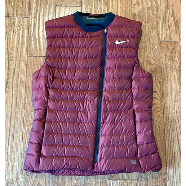 Nike Golf 700 down fill assymetrical puffer vest small - Image 3