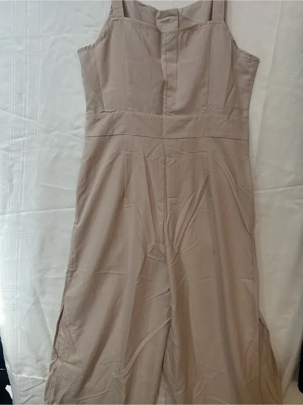 Wide Leg Jumpsuit/Overalls in Beige with pockets. - Image 5