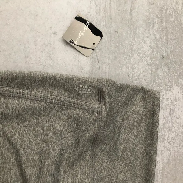 Free People FP Movement Gray High Waist Cut Out Crop Leggings NEW - Image 2