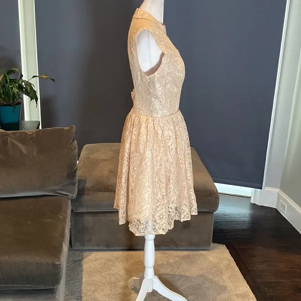 Women’s Short Halter Homecoming Party Dress Open Back Side Zip Size M NWT - Image 4