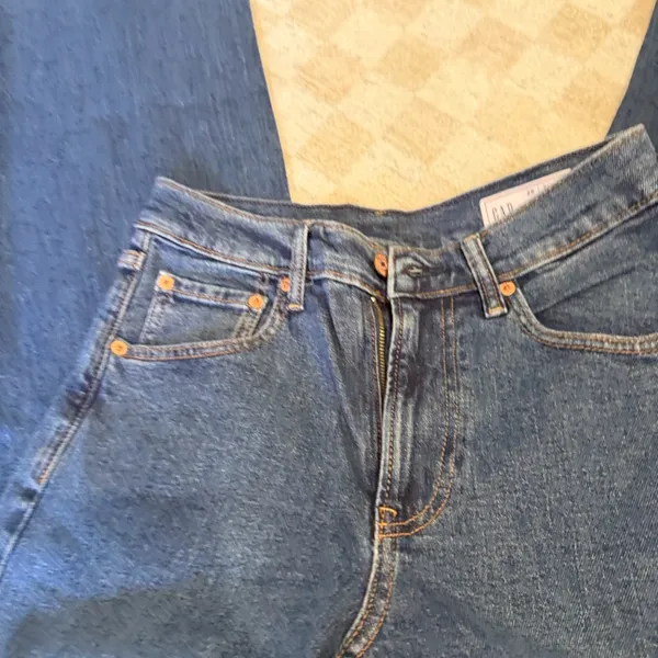 NWT GAP Wide-Leg High-Rise Jeans in Deep Blue - Image 5