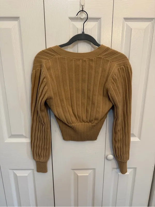 Aritzia Wilfred Plunge Front Cardigan Brown Size Medium - Image 3