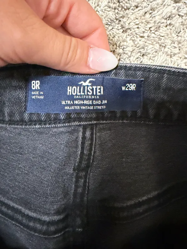 Hollister Jeans - Image 2