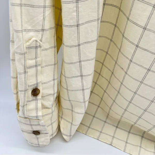 Universal Thread Women’s Cream Plaid Button Down 100% Cotton Shirt-Size M - Image 8