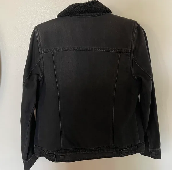 Old Navy Jean Jacket - Image 2