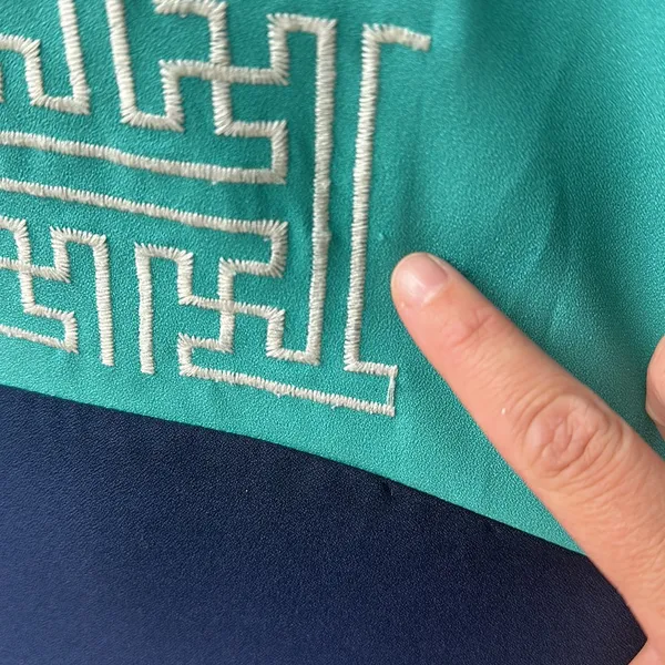 Stitch Fix‎ THML Colorblock Embroidered Shift Dress size M - Image 3