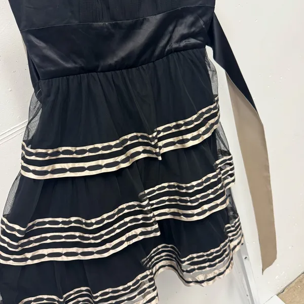Y2K BCBGMaxAzria Silk Strapeless‎ Mini Tiered Babydoll Dress with Tie Black Sz 6 - Image 6