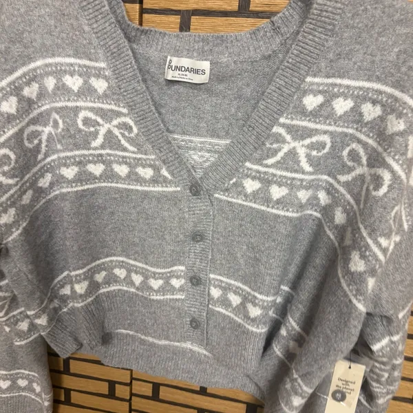 No Boundaries Gray Bow Print Button Front Cardigan Size XL‎ - Image 3