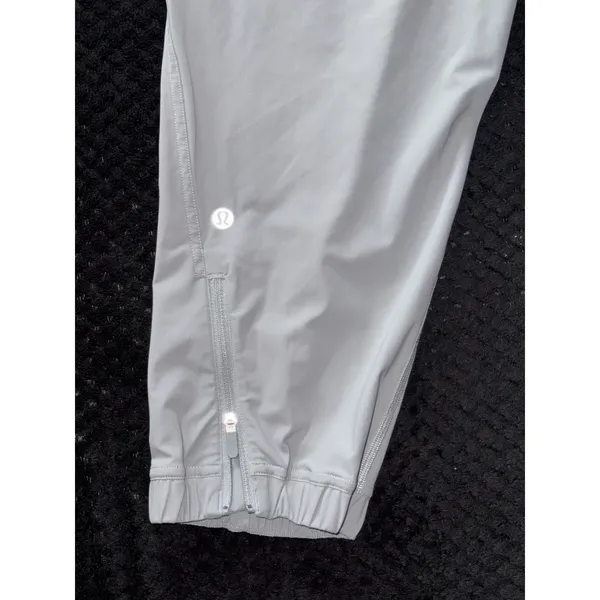 Lululemon Women's Jogger Pants High Rise Adapt State Gray Size 8 - Image 3