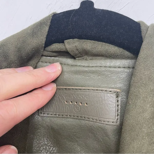 Blank NYC Olive Green Faux Suede & Leather Moto Jacket Womens M Fall Casual - Image 2