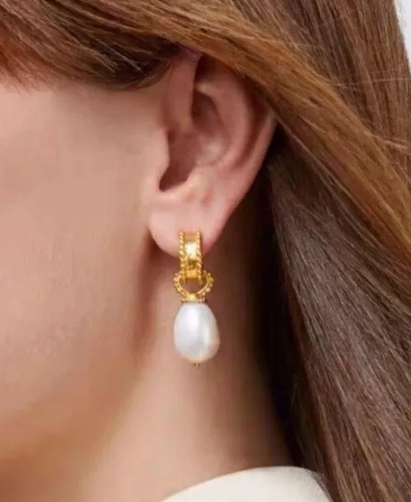 NWOT Gold and White Pearl Hoop Earrings - Image 2