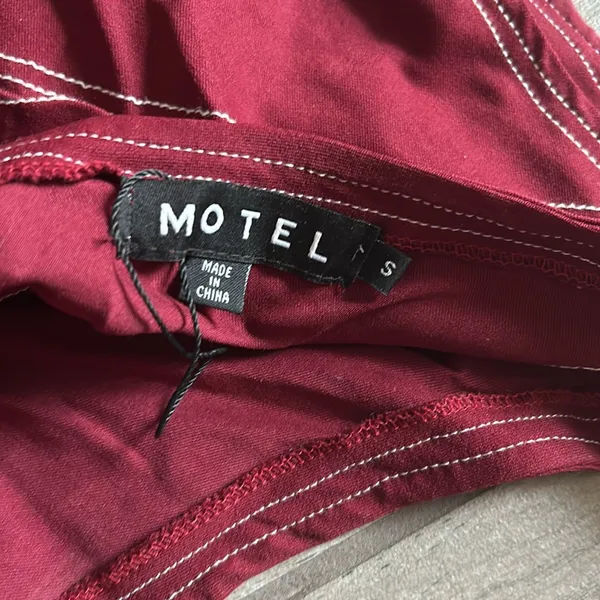 Motel one shoulder top - Image 4