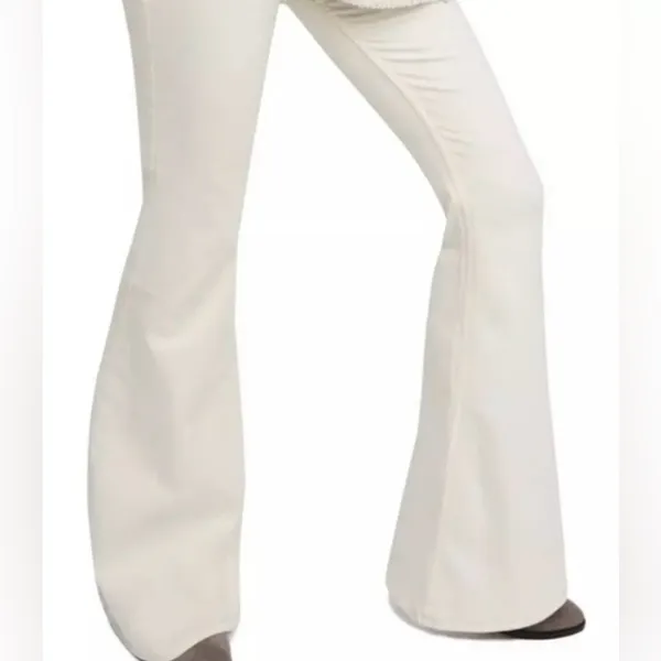 NWT Free People Penny Pull on Flare Jeans ~ White~ size 32 🤍 - Image 7
