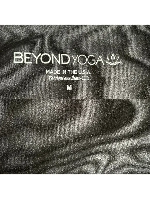 BEYOND YOGA Keep it Simple Alloy Speckled Cropped Tank Black Medium Athleisure - Image 4