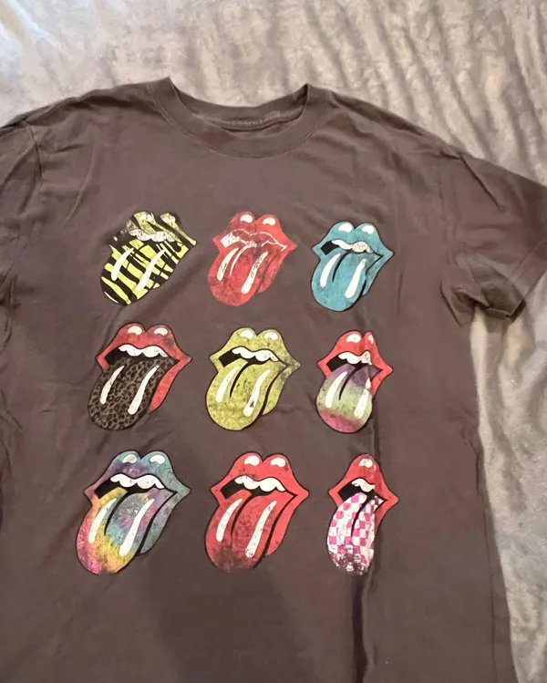 Target T Shirt - Image 2