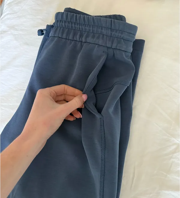 Lululemon Softstreme High-Rise Pant - Image 5