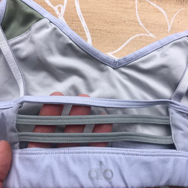 Alo Sports Bra Size Medium - Image 5