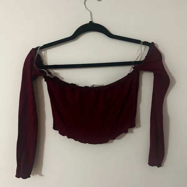 Maroon off the shoulder crop top Red - Image 2