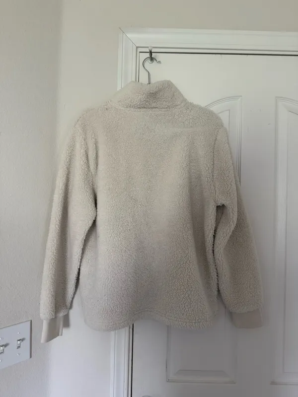 Calvin Klein Sherpa Pullover - Image 3