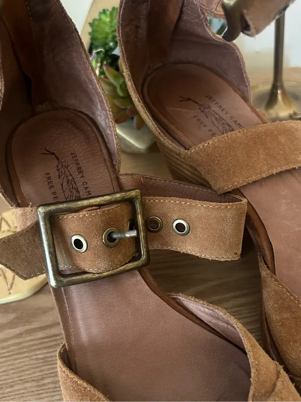 Jeffrey Campbell Free People Hendrix Heels Suede Leather Buckle Tan Brown Size 9 - Image 4