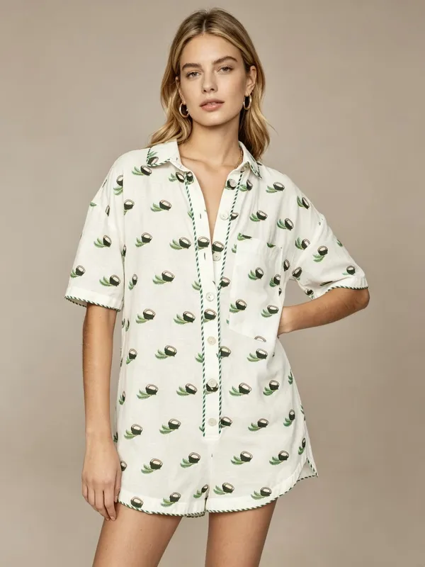 NWOT Farm Rio Linen Blend Coconut Embroidered Romper Green and Ivory Size M - Image 2