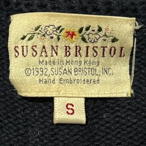 Vintage Floral hand Embroidered Knit‎ Sweater Navy V-Neck Cottagecore 3-D - Image 9