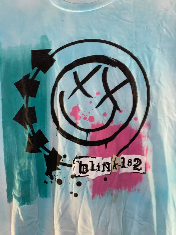Blink 182 Shirt - Image 3