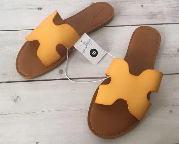 Yellow Sandals, Size 10 - Image 3