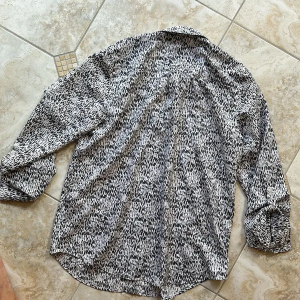 Joie medium print blouse medium - Image 5