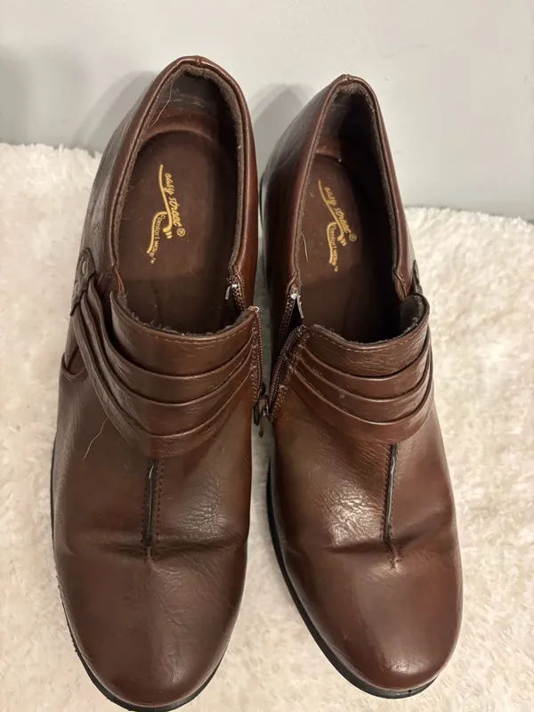 Easy Street Comfort Wave Slip-On Sz.9.5 - Image 7