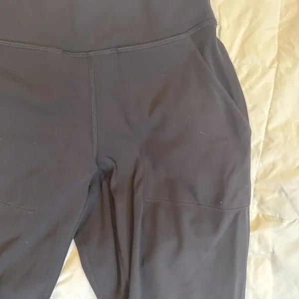 lululemon navy Black leggings Size 2 With Banded Bottom - Image 4
