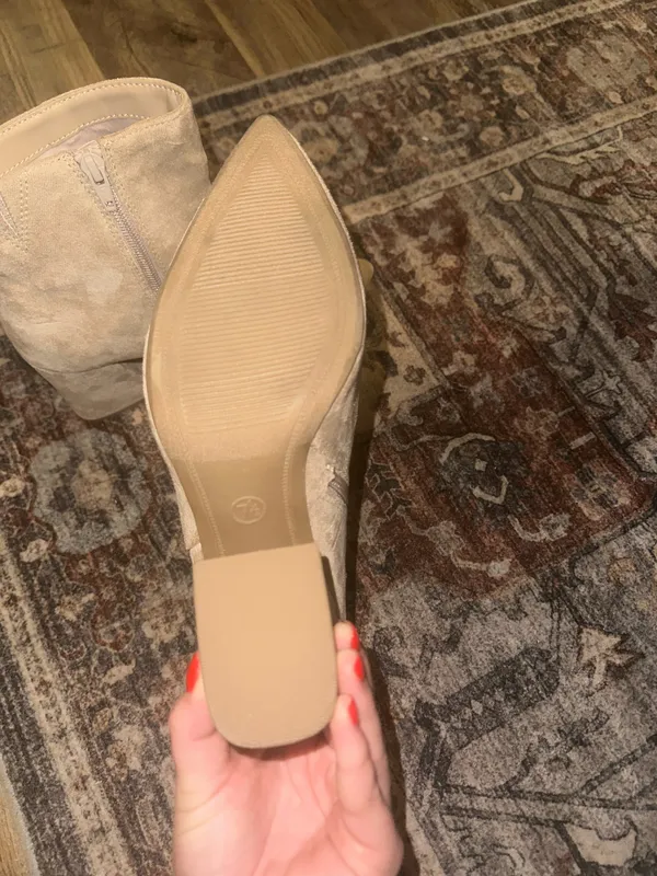 Target Boots Tan Size 7.5 - Image 2