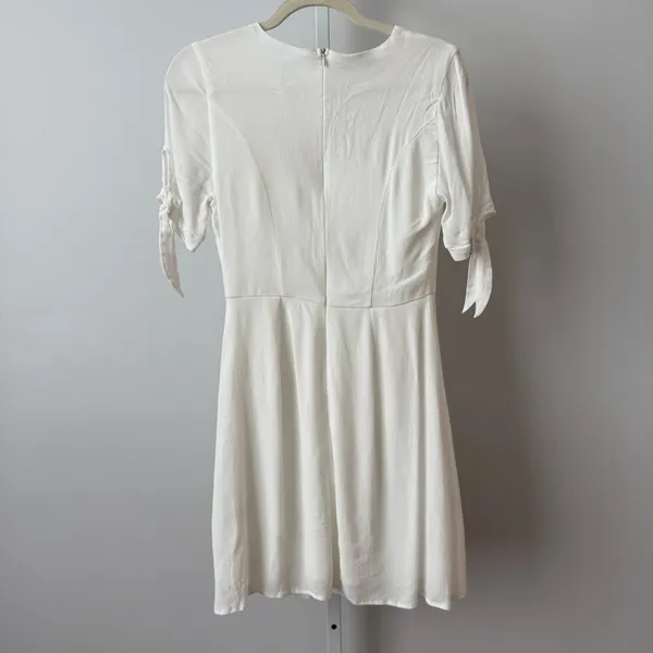 Lush S‎ White Mini Dress V-Neck Tie Short Sleeve Bridal Graduation Cottage - Image 5