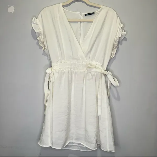 🍁 Zara Ruffle V-neck Mini Dress‎ Cinched Waist Ties White Small - Image 2