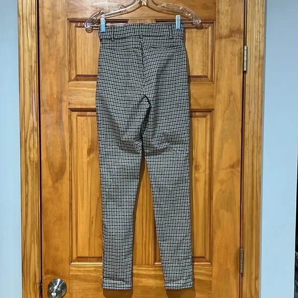 Primark Cares Plaid Skinny Pants Women's Size 4 - Image 3