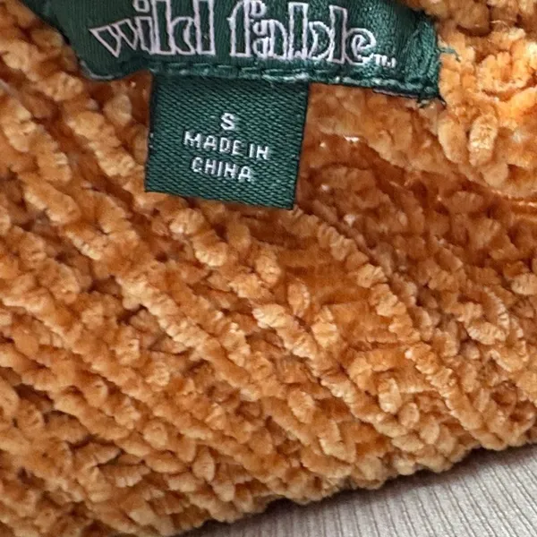 Wild Fable Rust V-Neck Sweater - Image 4